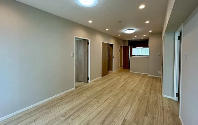 宮原パークハイツの居間・リビング|ゆったり過ごせるリビングです　フルリフォームしました。綺麗です。