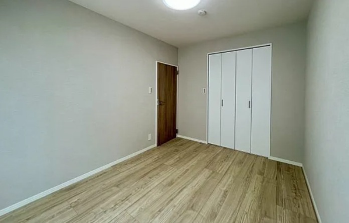 宮原パークハイツの洋室|使い勝手のいい洋室です　フルリフォームしました。綺麗です。