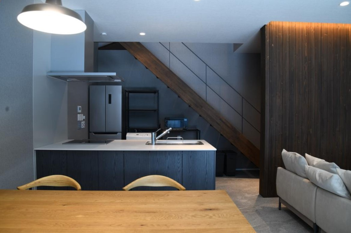 GARDEN WALL HOUSE＋FAS 片瀬江ノ島のキッチン