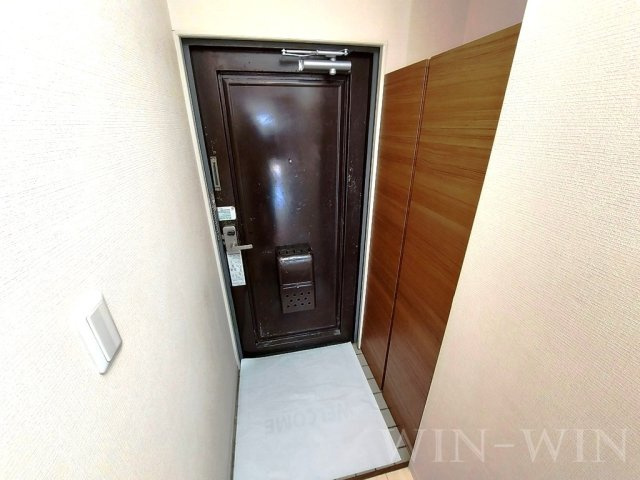 サニーマンション戸田の玄関