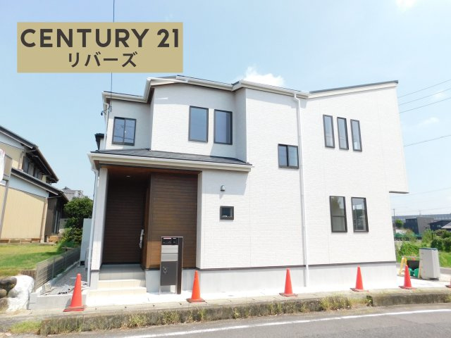 弥富市五明４丁目の新築一戸建の前面道路含む現地写真|◇１号棟◇　　新価格！！いつでも見学出来ます♪♪（お問合せ当日、平日、水曜、夜間でもＯＫ）　長期優良住宅！　制震ダンパー搭載！　BELS対応！　開放的な角地！　オール電化住宅♪