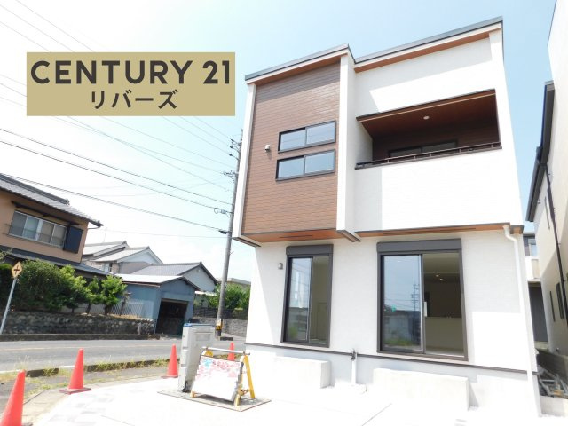 弥富市五明４丁目の新築一戸建の外観|◇１号棟◇　　新価格！！いつでも見学出来ます♪♪（お問合せ当日、平日、水曜、夜間でもＯＫ）　長期優良住宅！　制震ダンパー搭載！　BELS対応！　開放的な角地！　オール電化住宅♪
