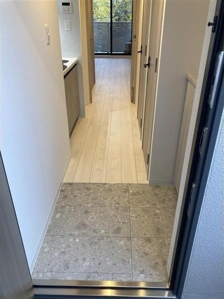 S-RESIDENCE堀田beauteの玄関