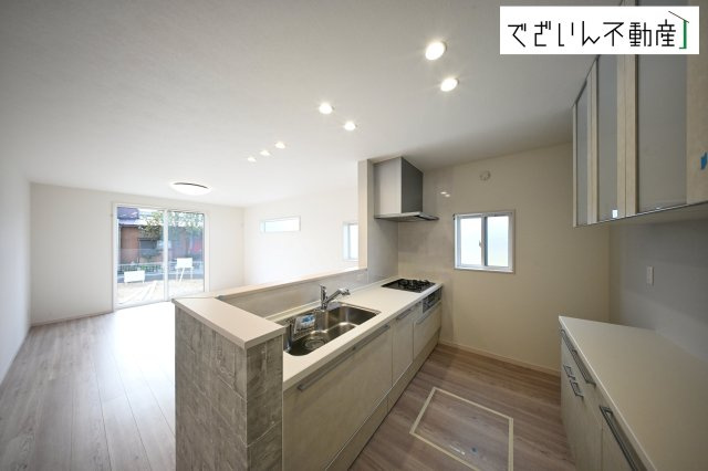 【キッチン】 | 本庄市小島6丁目　新築住宅 | ≪22号棟≫
現地(2025年11月撮影)
