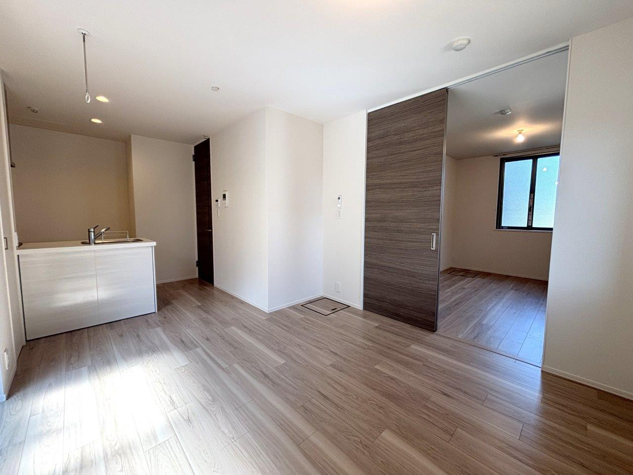 ヴァンヴェール松原の居間・リビング