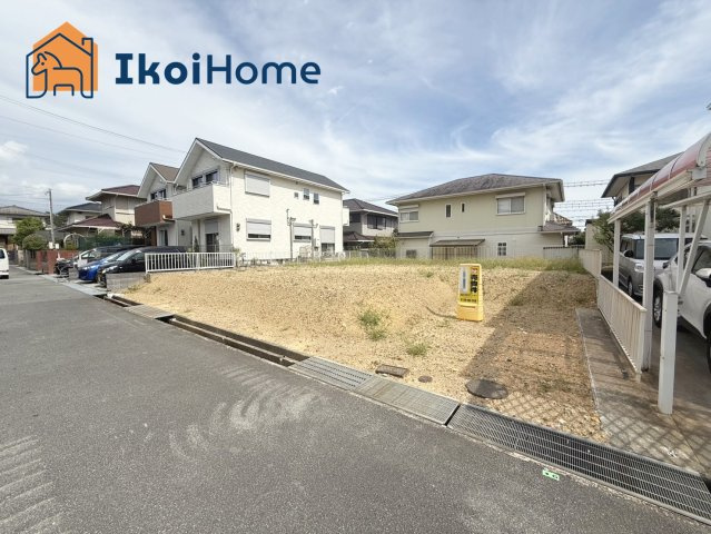 神戸市西区狩場台2丁目A号地　土地の周辺|●年中無休：当日予約可●前面道路との高低さがなく、入出庫もしやすいです。