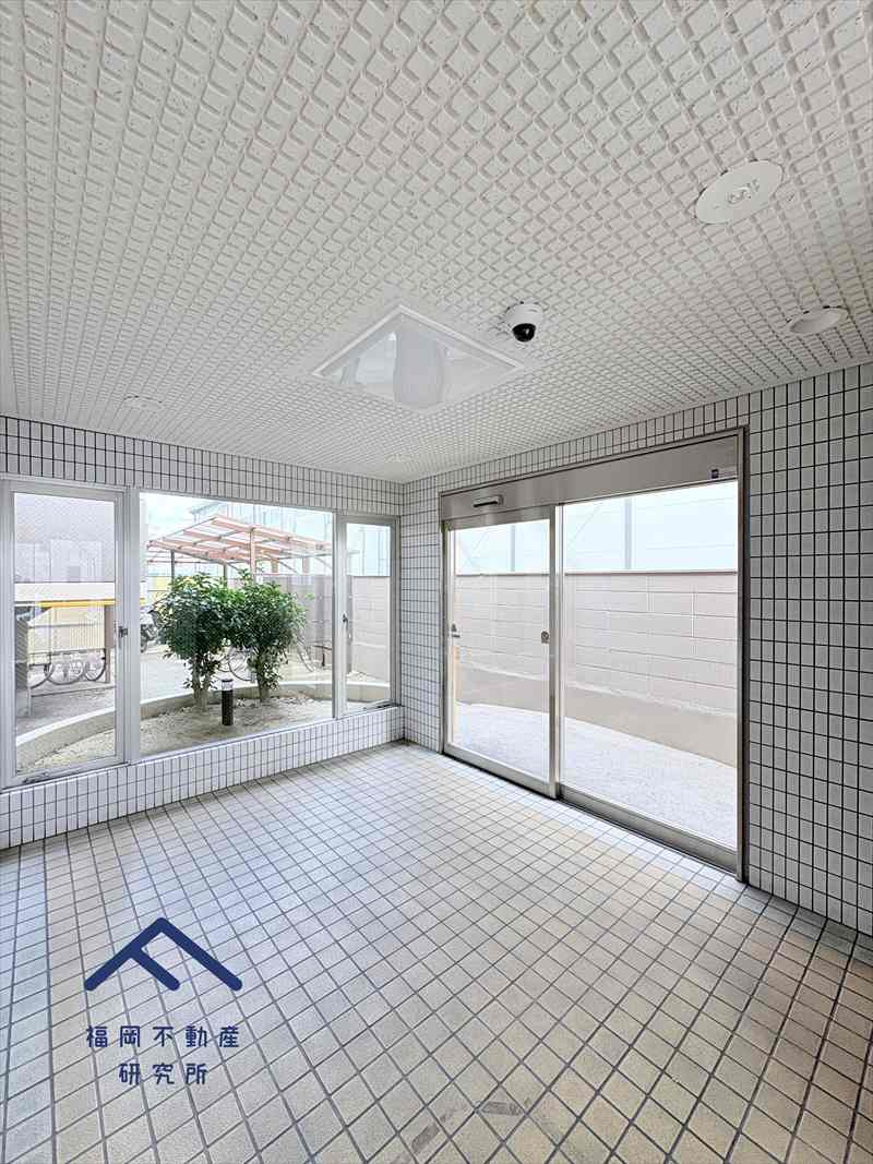 シティライフ板付のエントランス