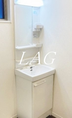 【洗面所】 | イルデパン | 独立洗面台です。