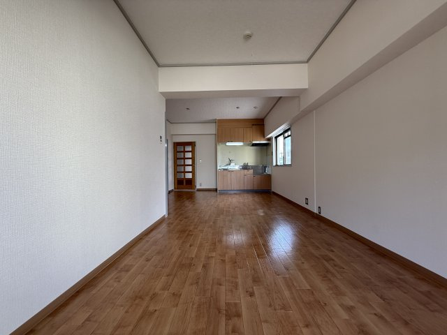 豊友マンション東豊中の居間・リビング