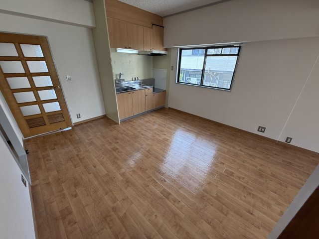 豊友マンション東豊中の洋室