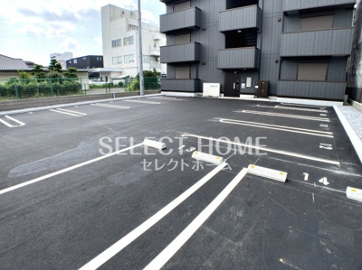 【駐車場】 | D-avance上六名 | 車をお持ちの方に嬉しい駐車場付きの物件です