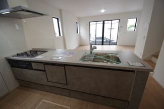 【キッチン】 | 【仲介手数料無料！！】府中市北山町2丁目　新築戸建て（全1棟）1号棟　6299万円