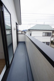 【バルコニー】 | 【仲介手数料無料！！】府中市北山町2丁目　新築戸建て（全1棟）1号棟　6299万円