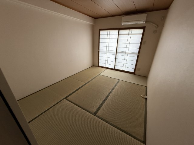 ハイツ・サニーライフの和室