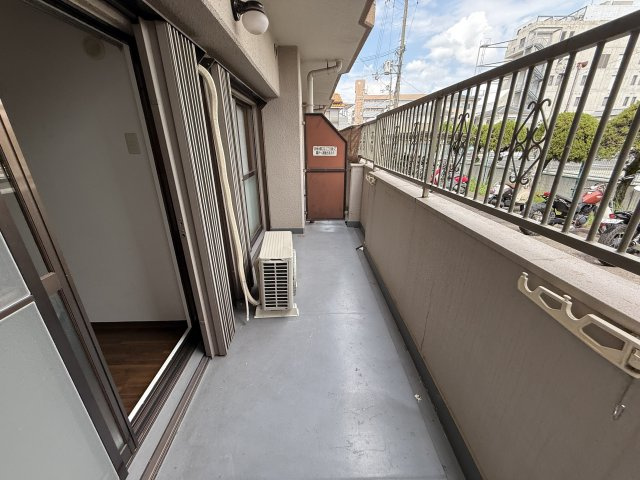 ハイツ・サニーライフのバルコニー