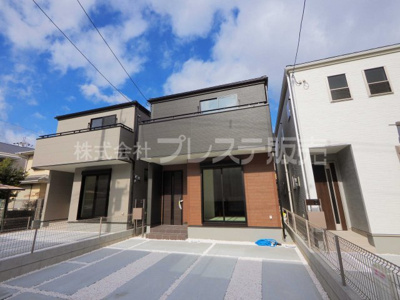 【居間・リビング】 | 大和郡山市北郡山町の新築一戸建 全３区画 | ２号地リビング完成イメージ／タタミコーナーと一体のＬＤＫはくつろぎの空間です♪※モデルハウスあり