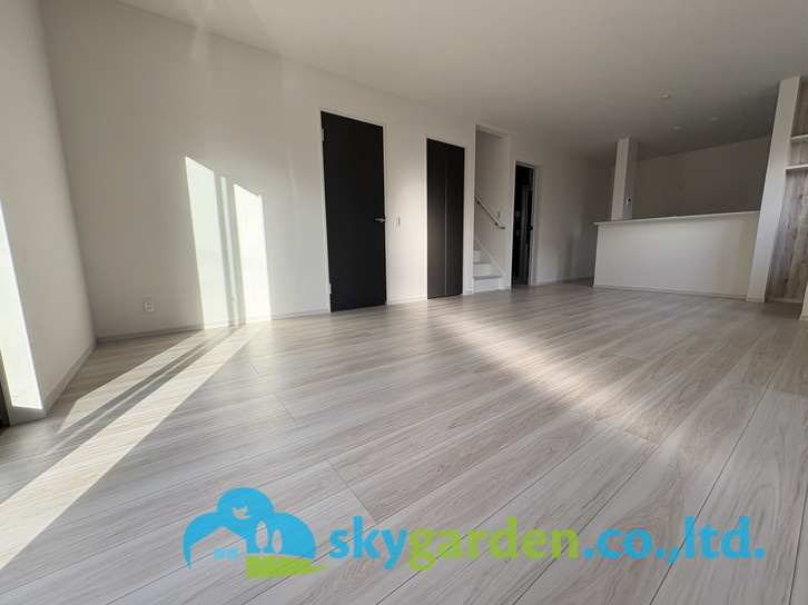 茅ヶ崎市南湖4期　新築戸建　全2棟2号棟の居間・リビング