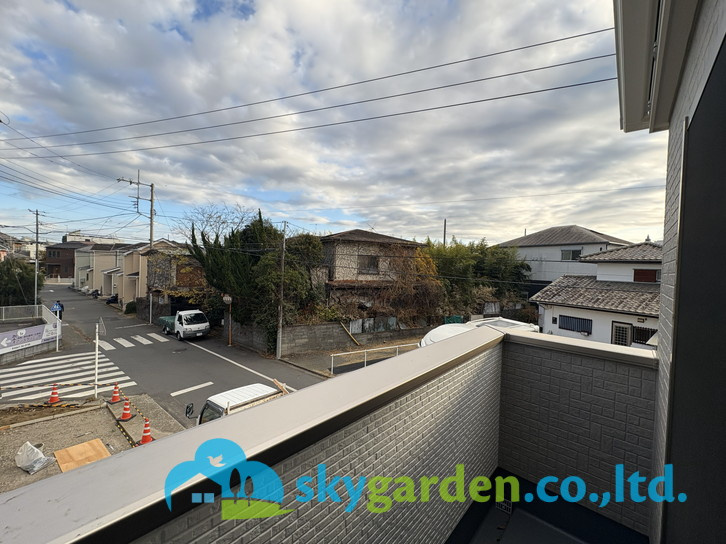 茅ヶ崎市南湖4期　新築戸建　全2棟2号棟のバルコニー