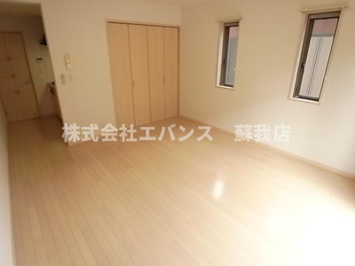 【寝室】 | アイビス | 開放的な寝室です