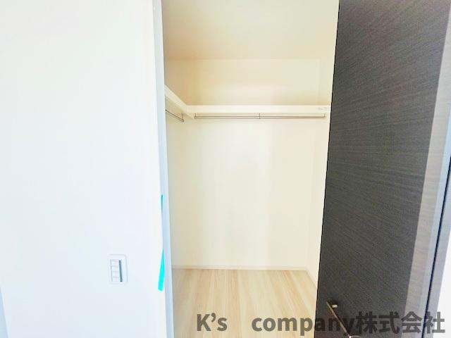 ◎茅ヶ崎市南湖5丁目　新築戸建　2号棟◎の収納|洋室7.2帖のウォークインクローゼット◇