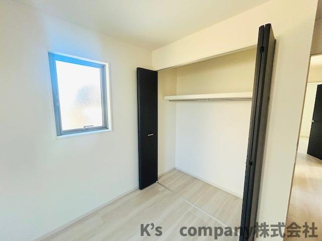 ◎茅ヶ崎市南湖5丁目　新築戸建　2号棟◎の収納|洋室6帖の収納スペース◇