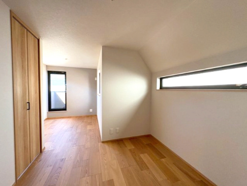 西宮市小曽根の洋室