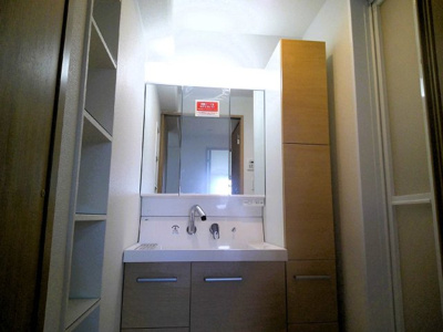 【独立洗面台】 | プライムコート高槻総持寺