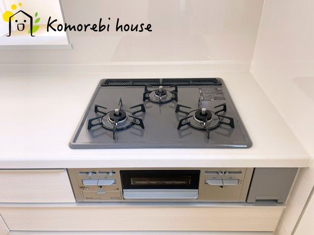 さいたま市西区三橋　第1期　新築一戸建て　ハートフルタウン　Fのキッチン|キッチンでお料理をお楽しみください