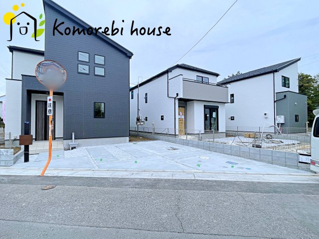 比企郡川島町中山　11期　新築一戸建て　グラファーレ　02の駐車場|駐車場に車を止められます