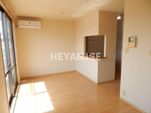 シューレ西三城の居間・リビング|※同物件同室タイプの写真でございます※現況を優先します※