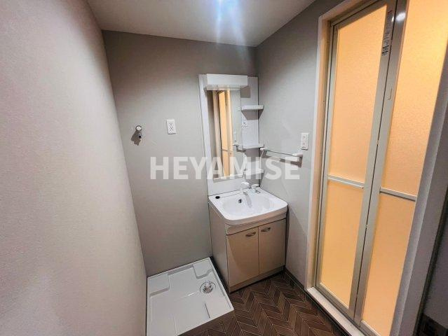 MODERN PALAZZO東本町の洗面所|※室内画像は別号室のもの