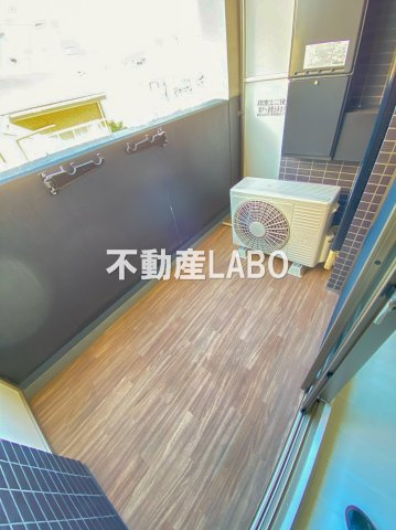 レジュールアッシュウエストレジス★仲介手数料無料物件★のバルコニー
