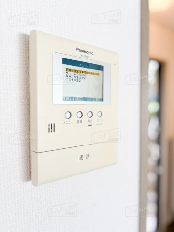 ハイカムール荒木のセキュリティ|TVモニター付きで安心です☆