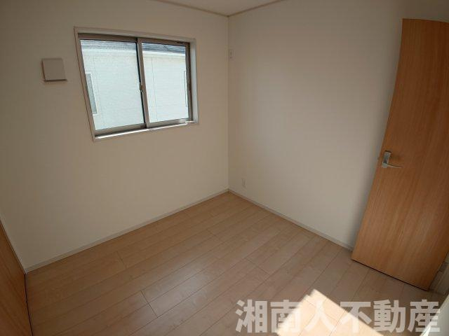 平塚市田村6丁目 中古戸建の洋室|スタンダードな洋室です