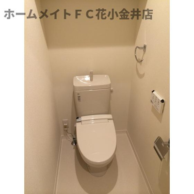 【トイレ】 | ＬＵＭＩＥＲＥ | 清潔感のあるトイレです