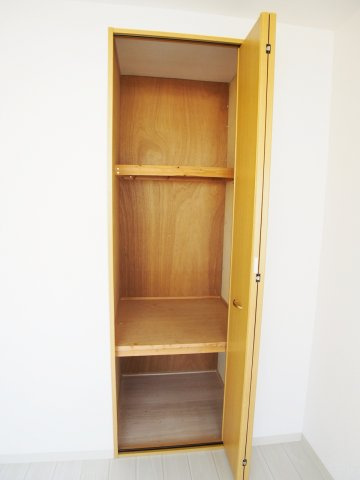 サンライズ通東町【キャッシュバック対象物件】の収納