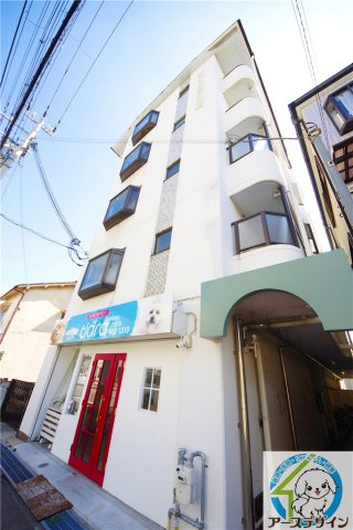 ホワイトスワン明石の外観