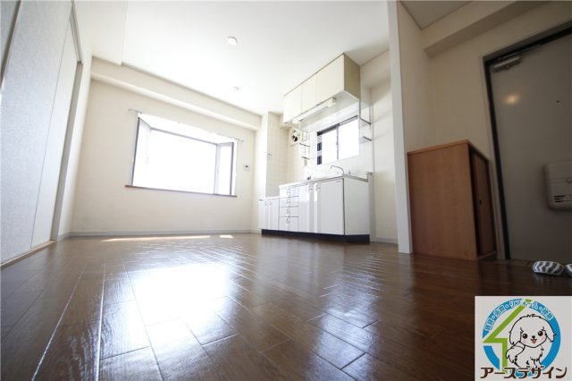 ホワイトスワン明石の居間・リビング|※類似部屋