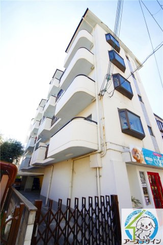 ホワイトスワン明石の外観