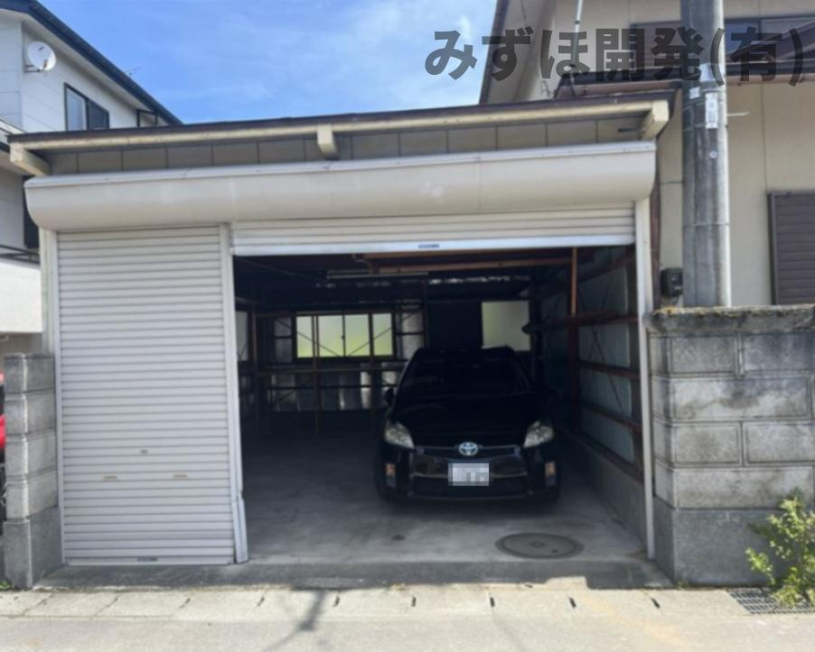 東根市温泉町1-13-1の駐車場|軽1台、普通車1台、駐車可能です。