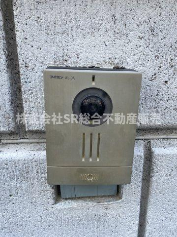 玉串町東2丁目中古戸建の防犯設備|モニター付きインターホンがあり女性やお子様にも安心です！