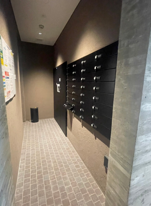 Live Flat六甲桜口のロビー