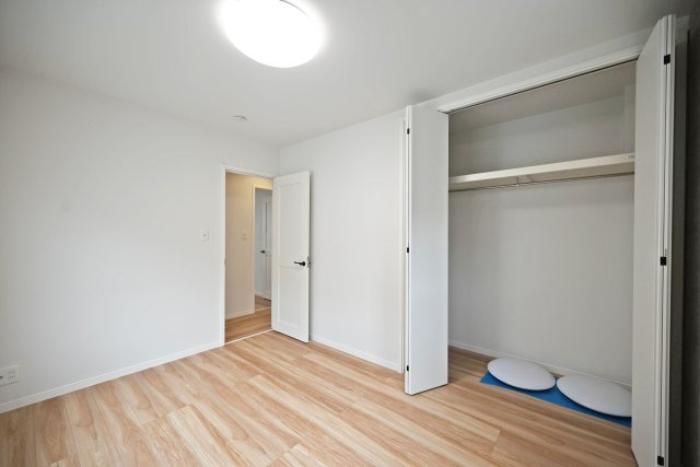 西宮市南甲子園3丁目新築未入居戸建│3SLDK+駐車2台可(車種制限有)の洋室|-洋室6帖(2F)-