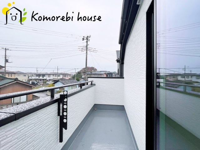 比企郡川島町中山　11期　新築一戸建て　グラファーレ　03のバルコニー|11/25　撮影