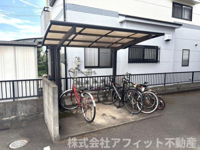 【その他共用部分】 | ディアスセフィラ | 屋根付き駐輪場