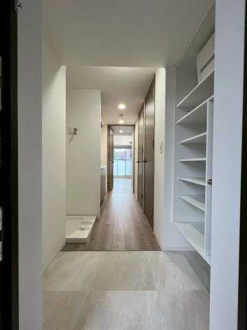 ルネフラッツ庄内通駅前　名古屋市賃貸　仲介手数料無料の玄関