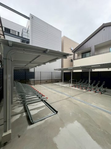 ルネフラッツ庄内通駅前　名古屋市賃貸　仲介手数料無料の駐車場