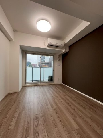 ルネフラッツ庄内通駅前　名古屋市賃貸　仲介手数料無料の居間・リビング