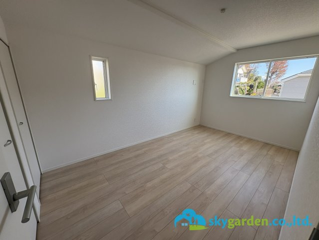 平塚市岡崎第23　新築戸建　全3棟2号棟の子供部屋