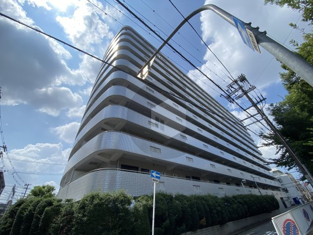 シャトー寿楽の外観